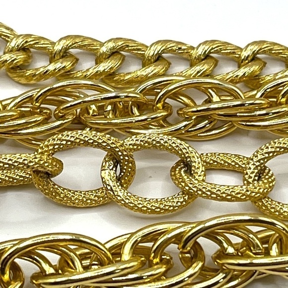 Multi stranded Gold Tone Necklace Chain Link Big Bold Statement Necklace Mobwife - Picture 11 of 14